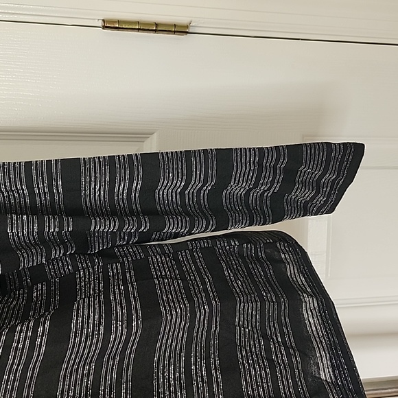 LEO & NICOLE - Picture 4 of 9